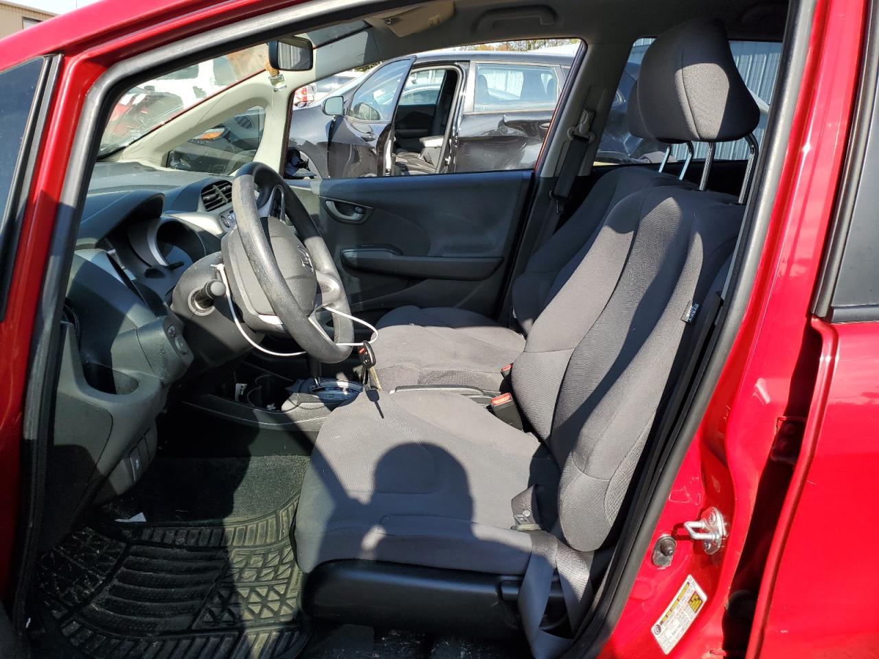 2013 Honda Fit VIN: JHMGE8H38DC082673 Lot: 77756424