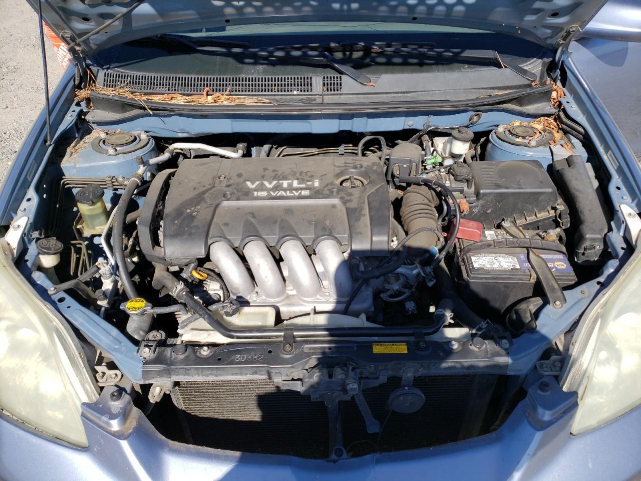 2004 Toyota Corolla - Image 11