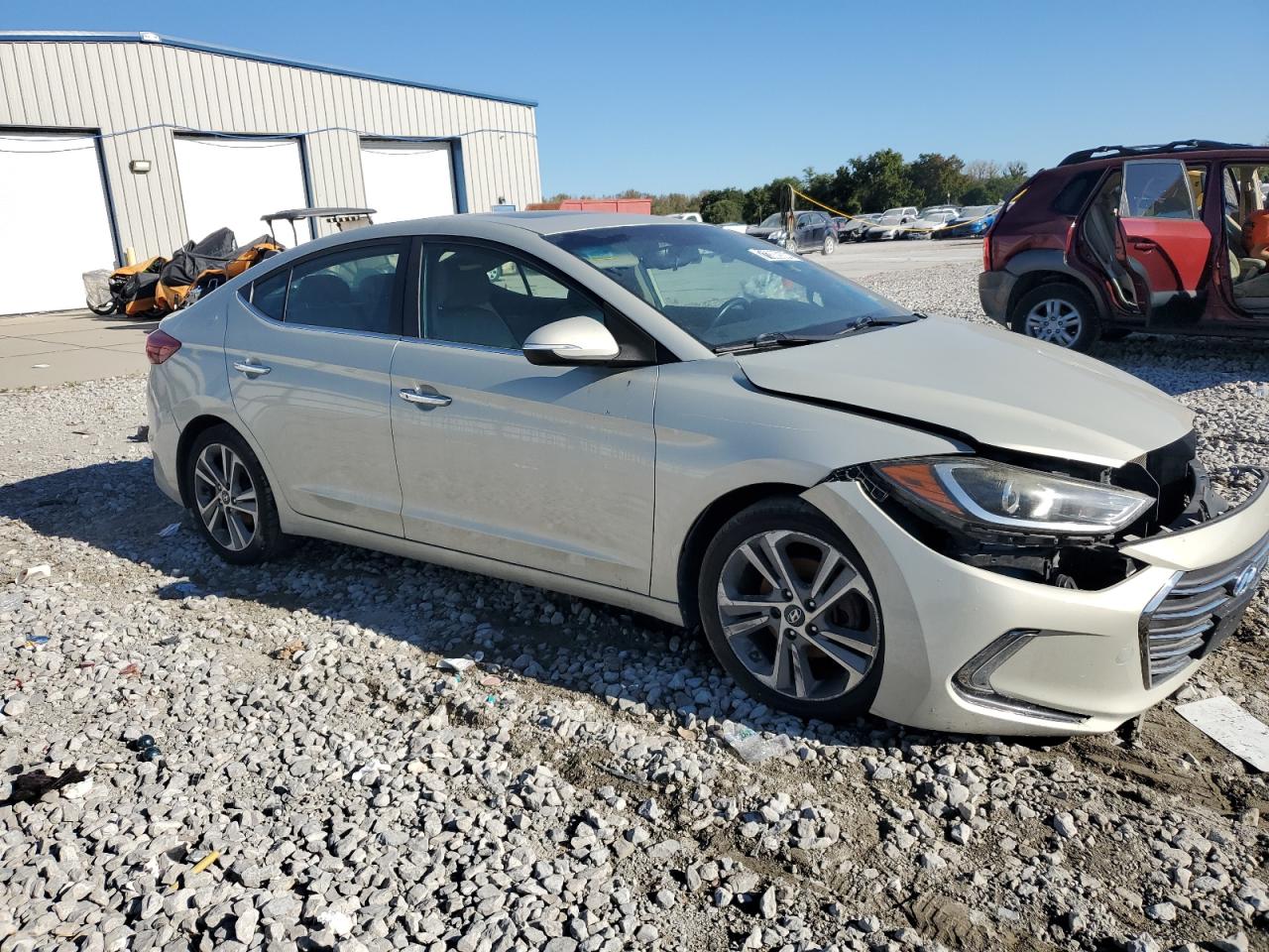 2017 Hyundai Elantra - Image 4