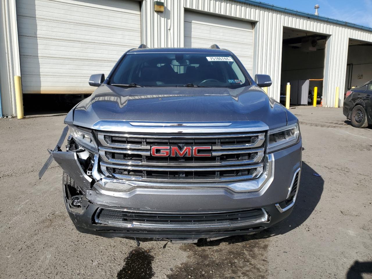 2020 GMC Acadia - Image 5