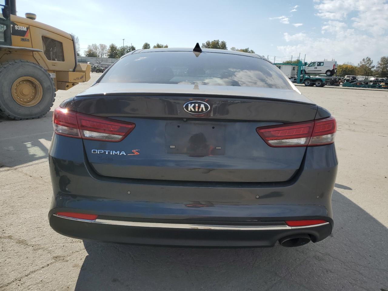 2018 Kia Optima Lx VIN: 5XXGT4L32JG256188 Lot: 77283864