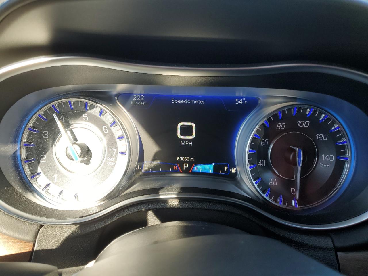 2016 Chrysler 300C Platinum VIN: 2C3CCAPGXGH282574 Lot: 76237104