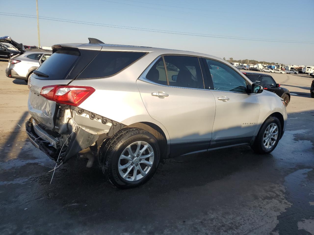 2018 Chevrolet Equinox Lt VIN: 2GNAXJEV0J6305475 Lot: 76739414