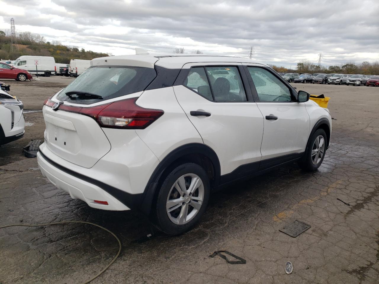2021 Nissan Kicks - Image 3