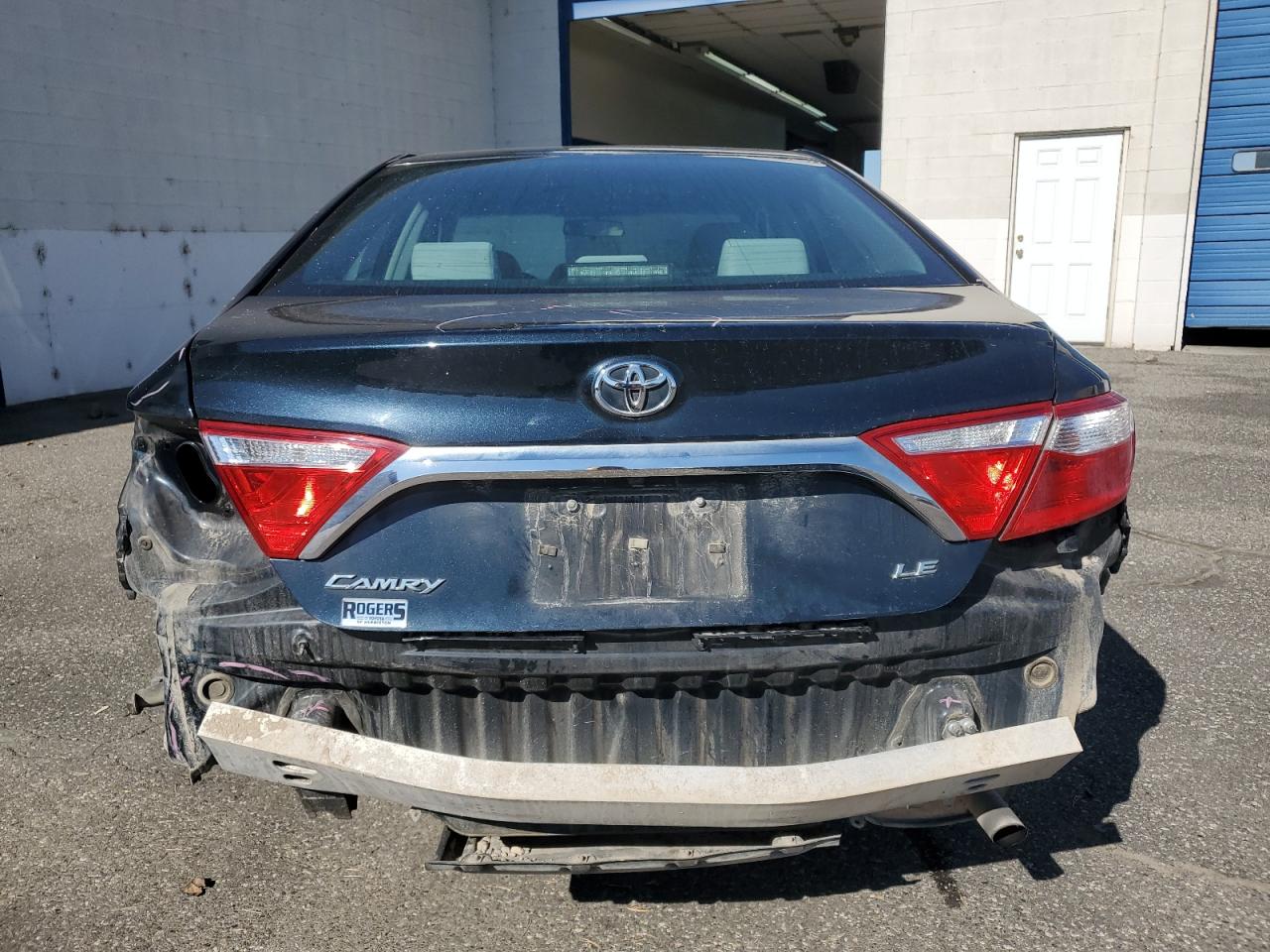 4T1BF1FKXHU727989 2017 Toyota Camry Le