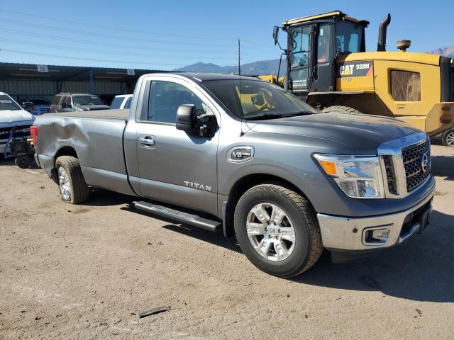  NISSAN TITAN 2017 Szary