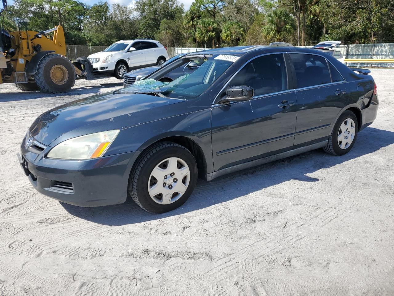 2007 Honda Accord Lx VIN: 3HGCM56447G711426 Lot: 77916124