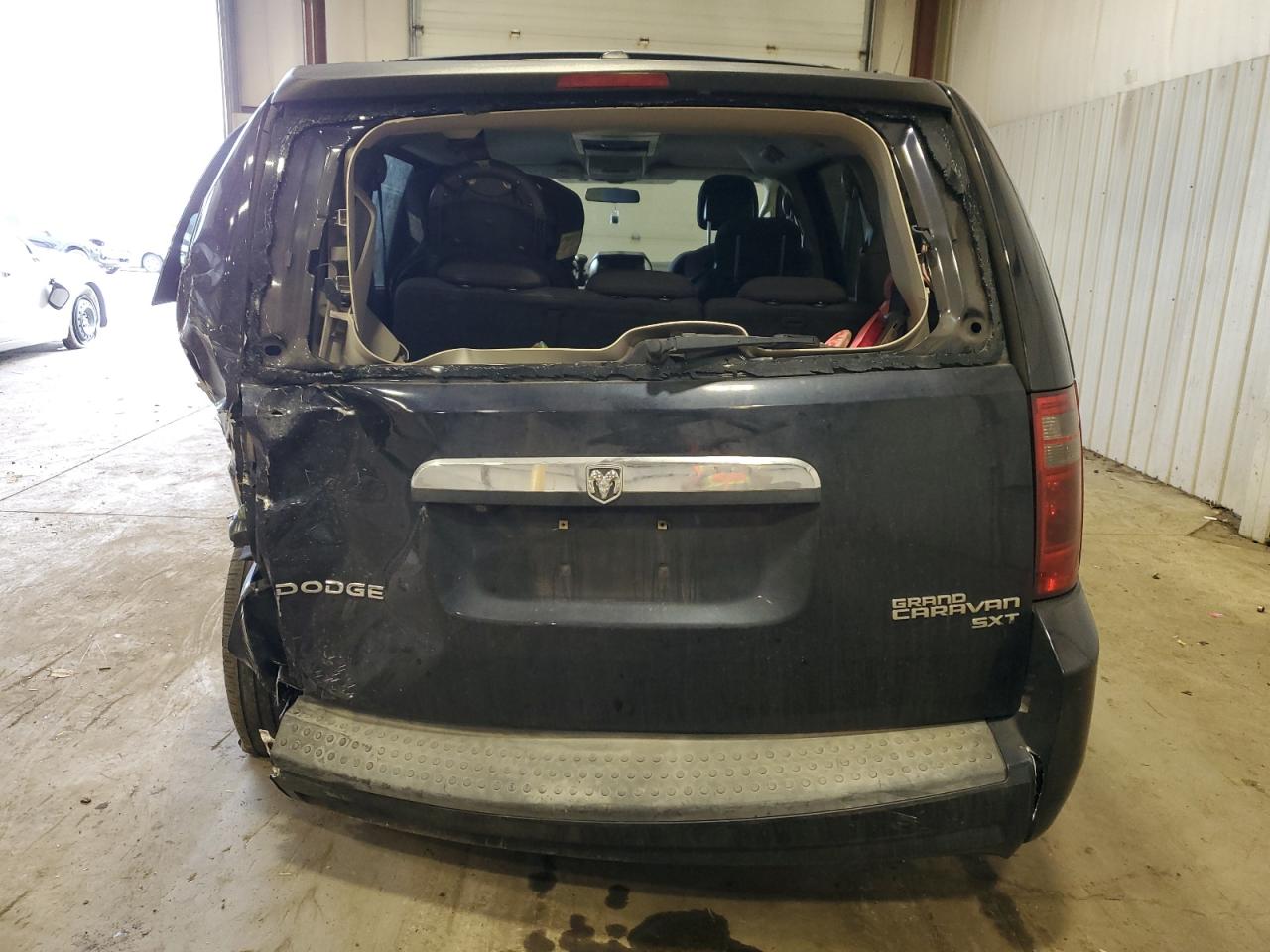 2D4RN5D1XAR450256 2010 Dodge Grand Caravan Sxt