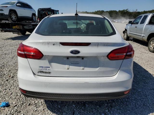  FORD FOCUS 2017 White