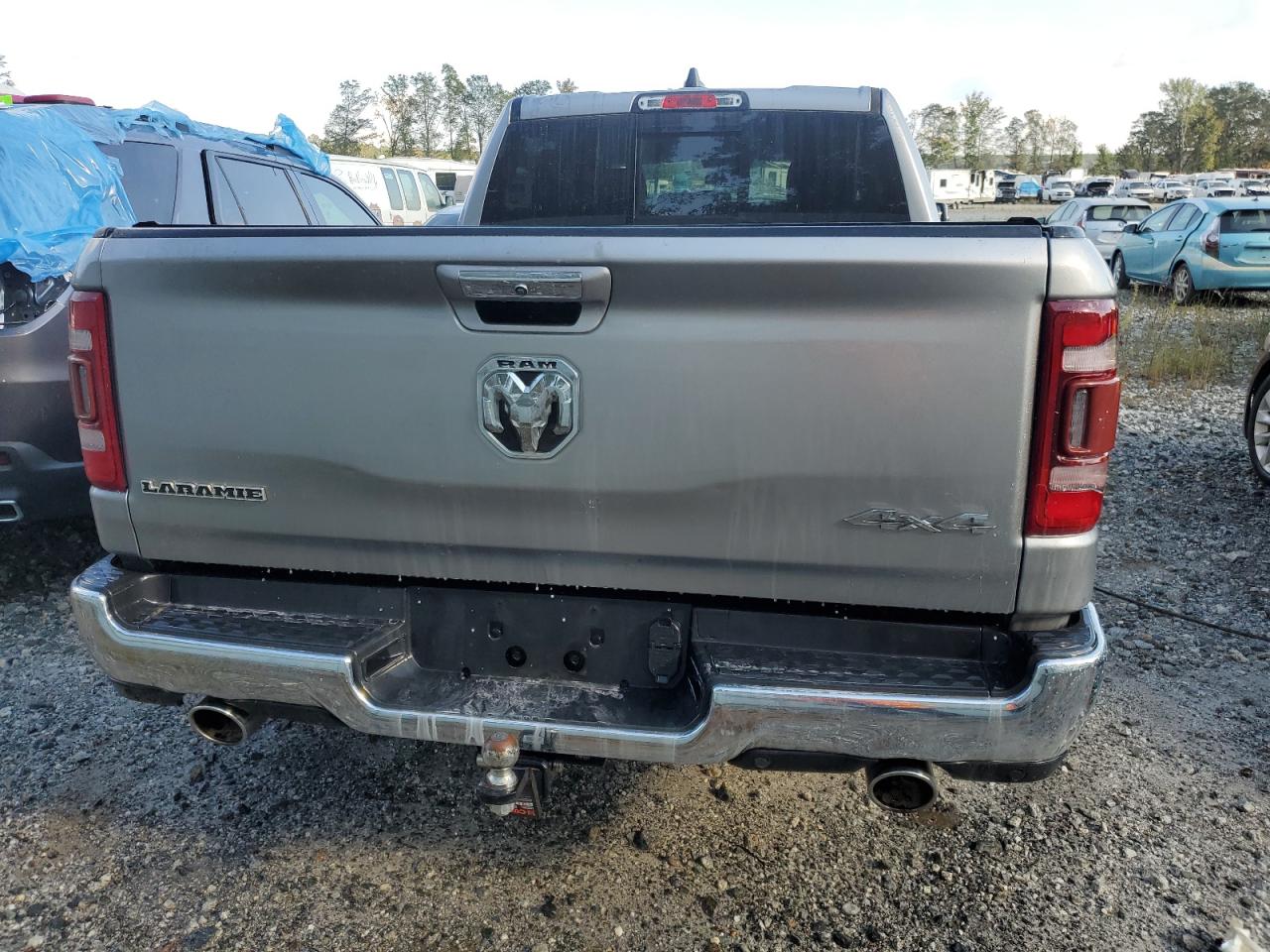 1C6SRFRT3KN725801 2019 Ram 1500 Laramie