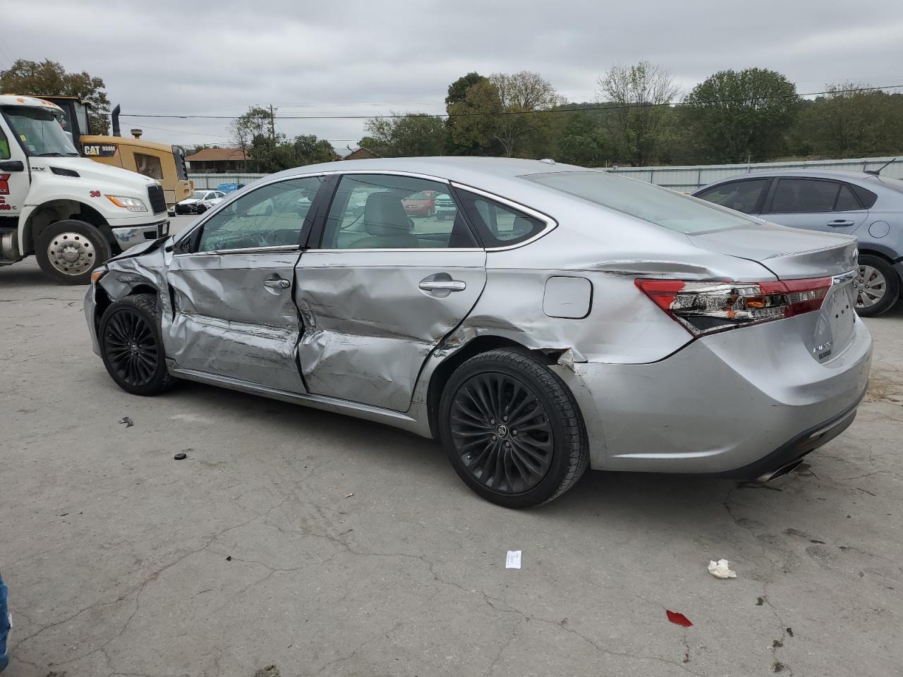 4T1BK1EB9HU244233 2017 TOYOTA AVALON - Image 2