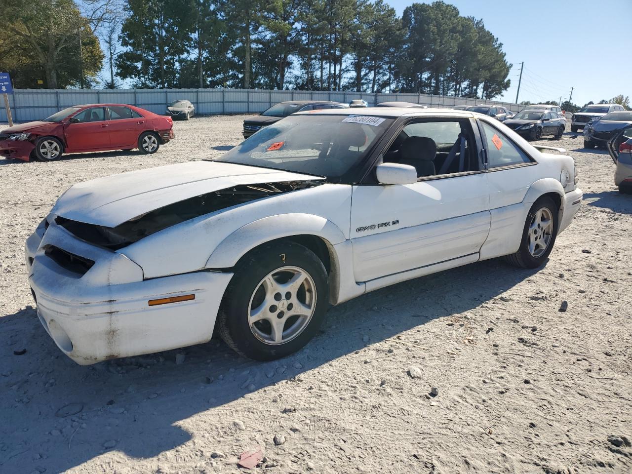 1995 Pontiac Grand Prix - Image 1