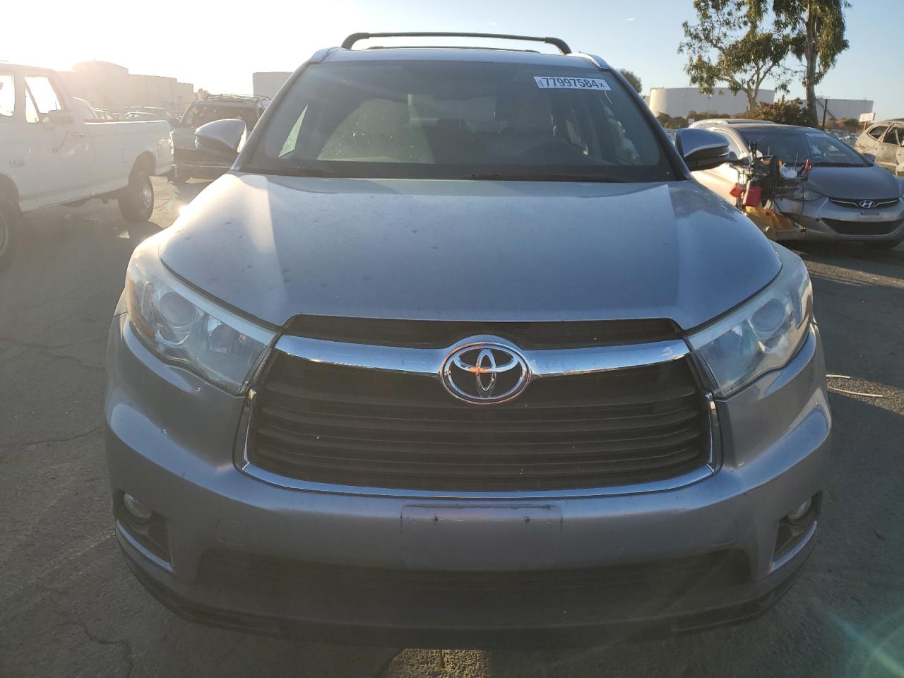 VIN 5TDKKRFH3FS074488 2015 TOYOTA HIGHLANDER no.5