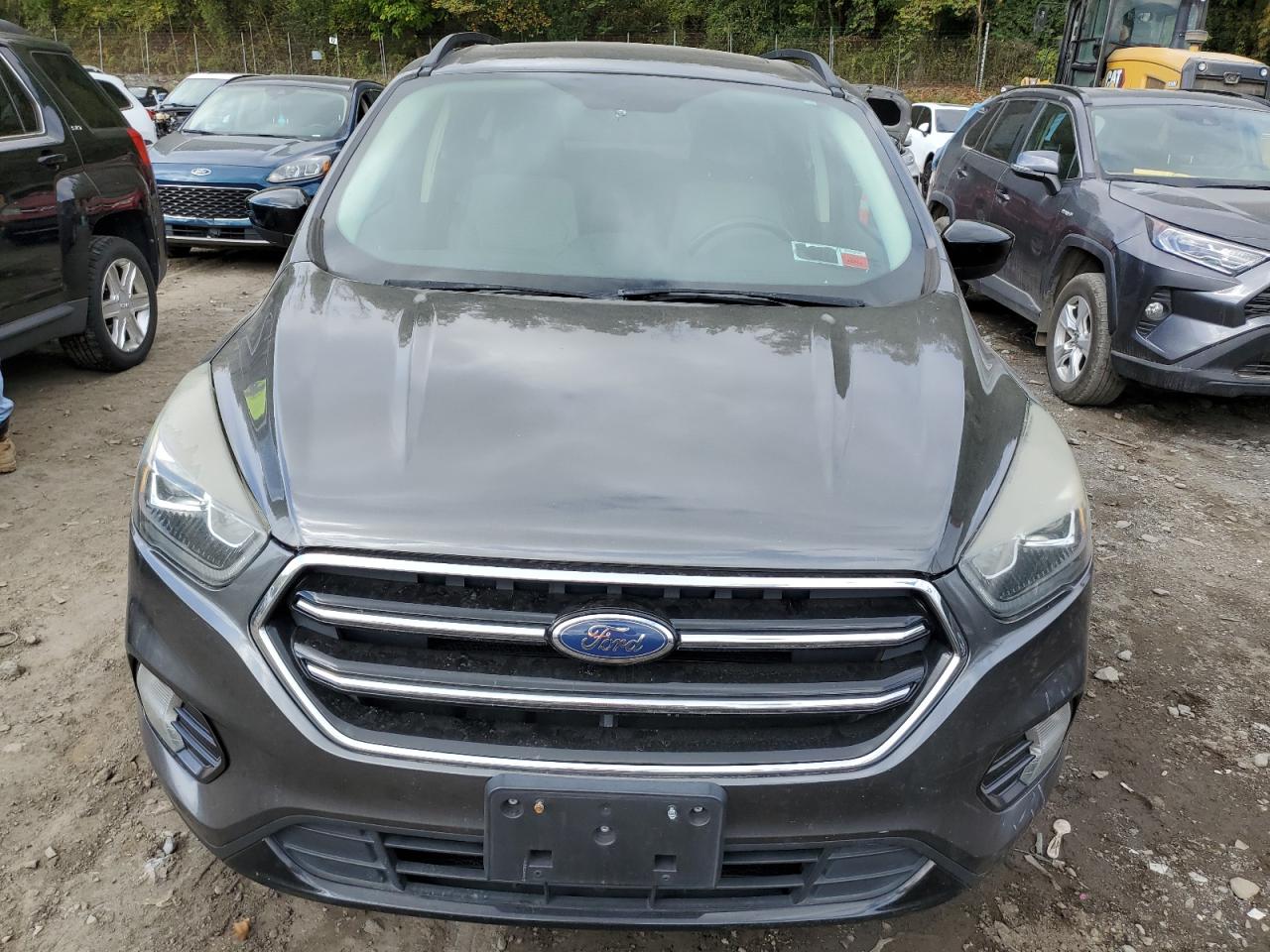 2017 Ford Escape - Image 5