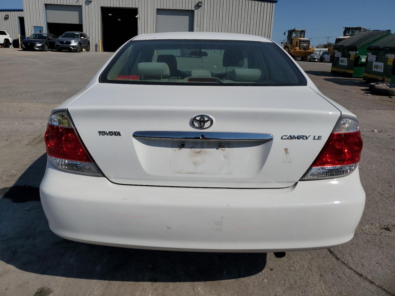 2005 Toyota Camry Le VIN: 4T1BE32KX5U409709 Lot: 75530954