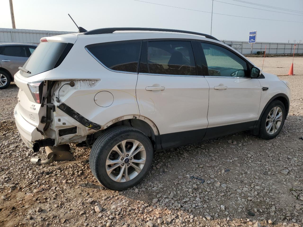 2018 Ford Escape - Image 3