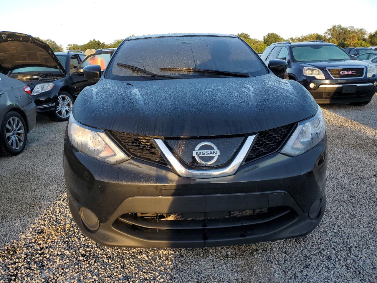 JN1BJ1CRXKW343844 2019 Nissan Rogue Sport S