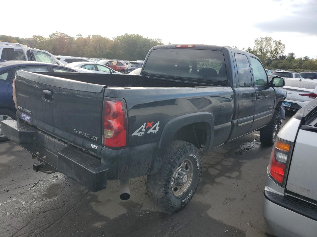 2005 Chevrolet Silverado K2500 Heavy Duty VIN: 1GCHK29UX5E324999 Lot: 73575844