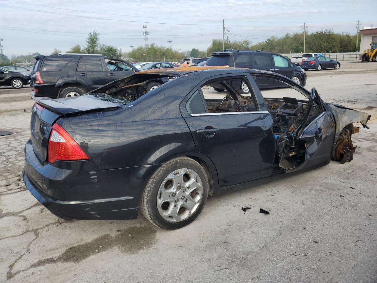 2010 Ford Fusion - Image 3