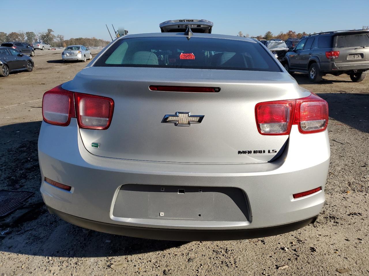 2015 Chevrolet Malibu - Image 6