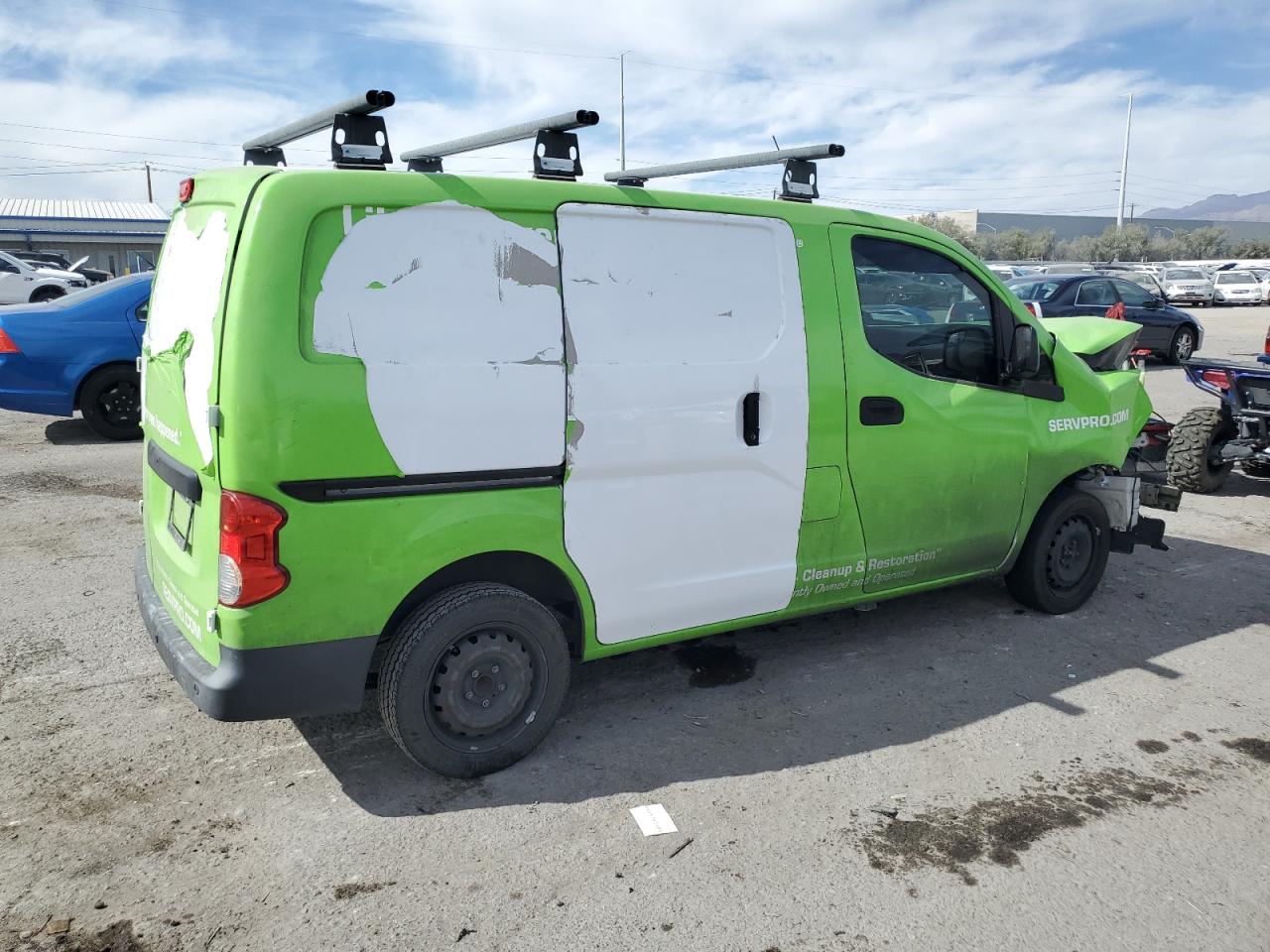 2015 Nissan NV - Image 3