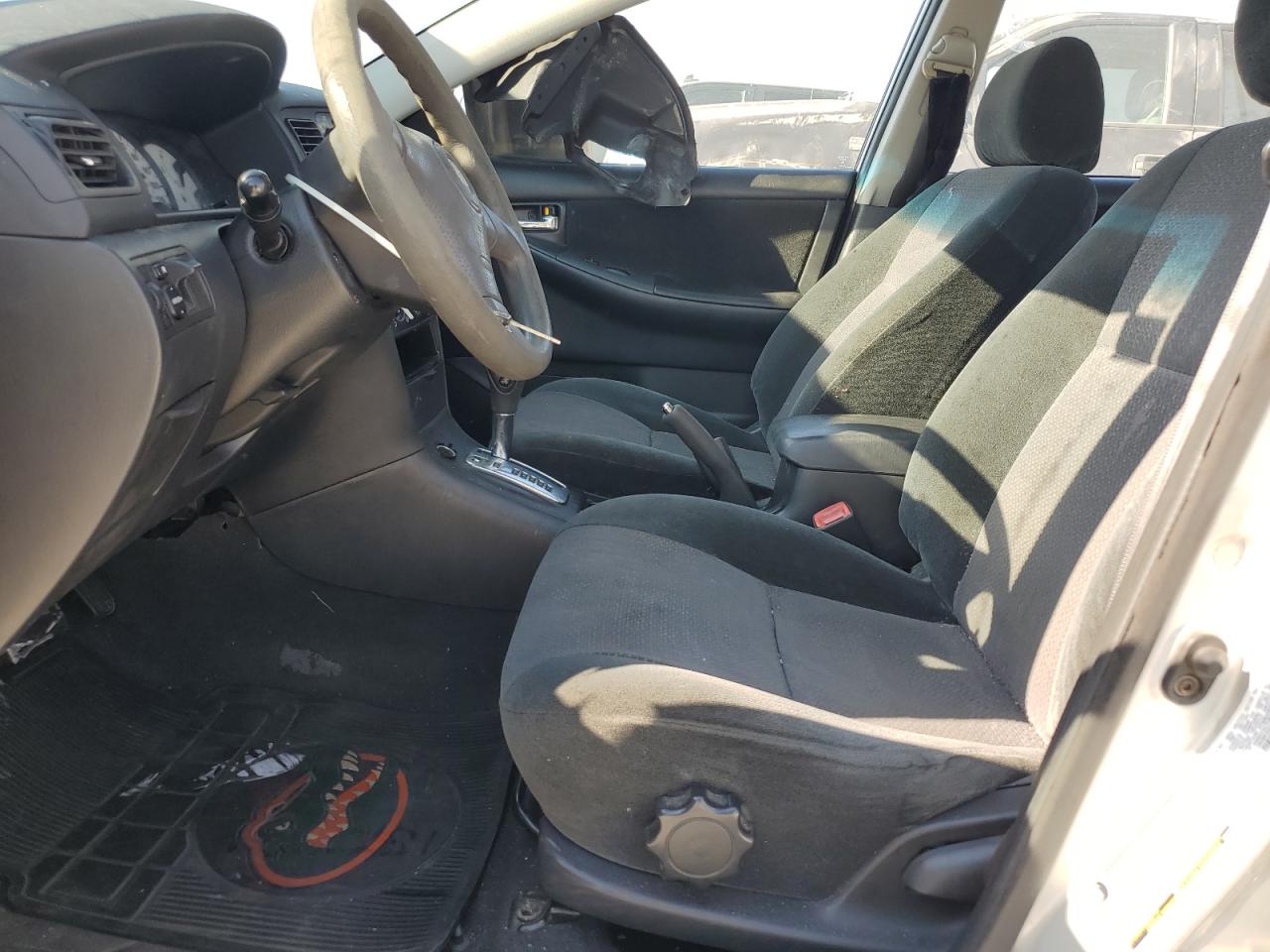 2004 Toyota Corolla - Image 7