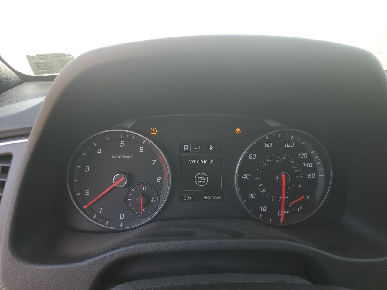 2018 Hyundai Elantra - Image 9