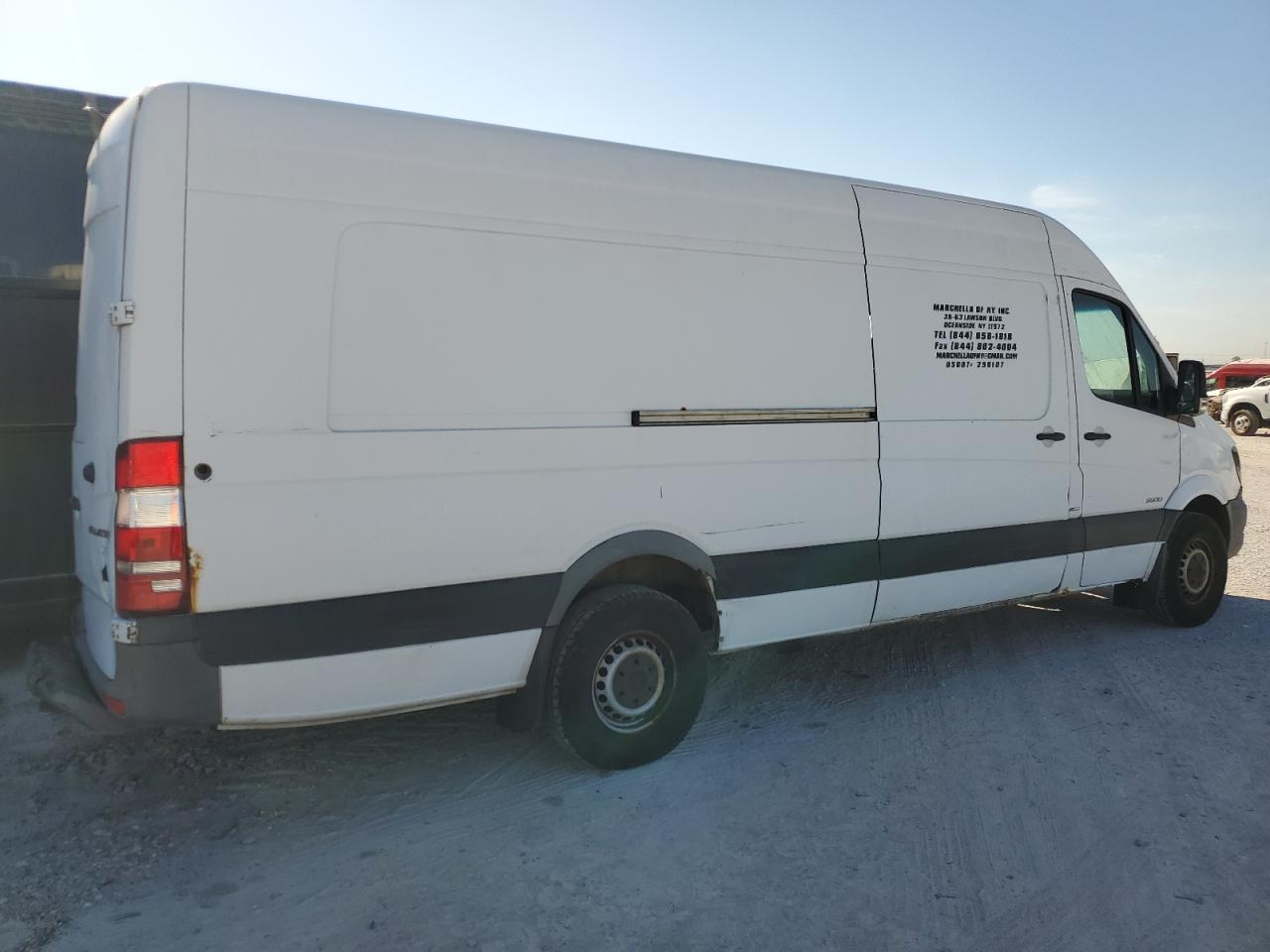 VIN WD3PE8DC7FP112470 2015 MERCEDES-BENZ SPRINTER no.3