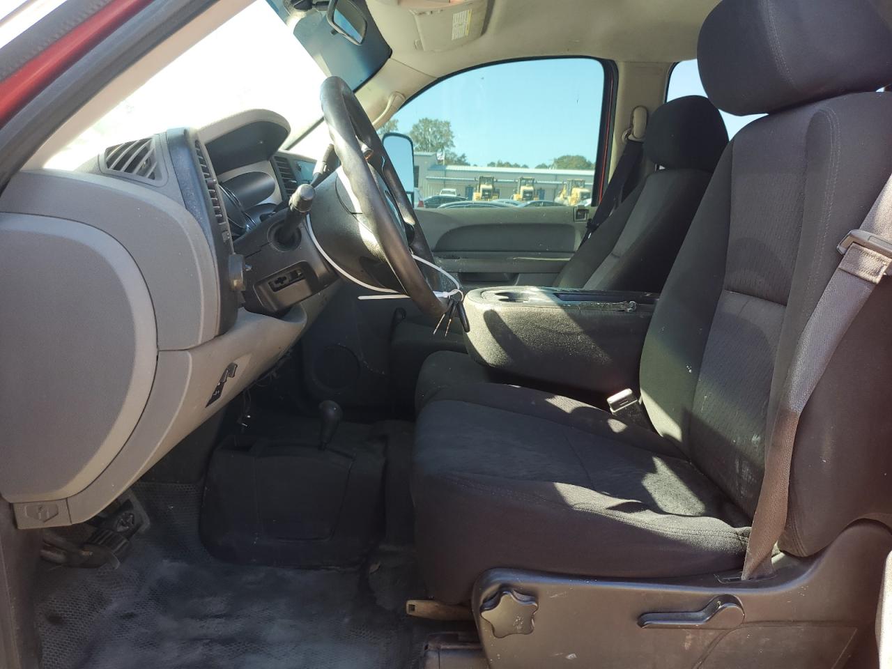 2013 Chevrolet Silverado - Image 7