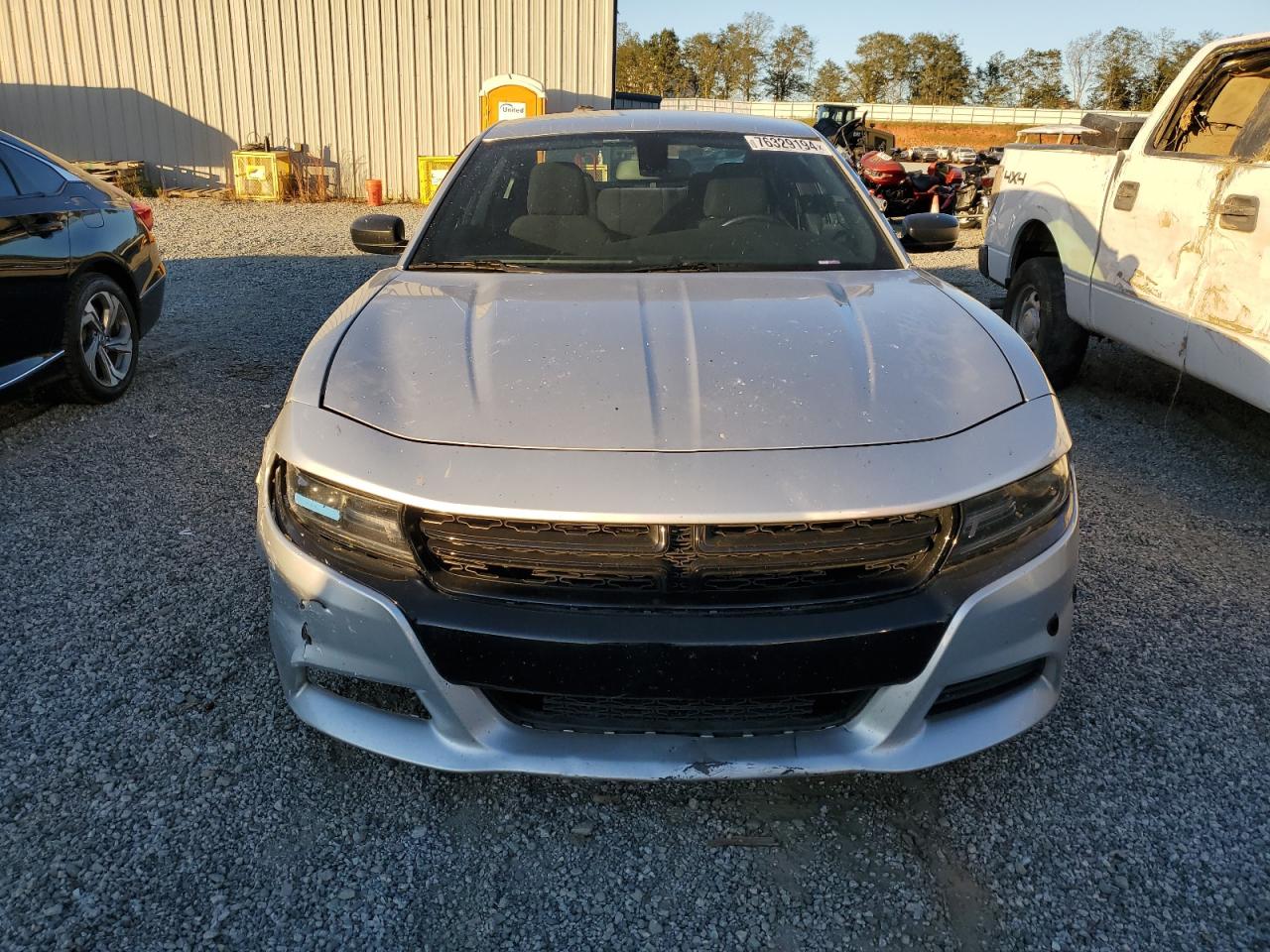 VIN 2C3CDXAT5HH642096 2017 DODGE CHARGER no.5