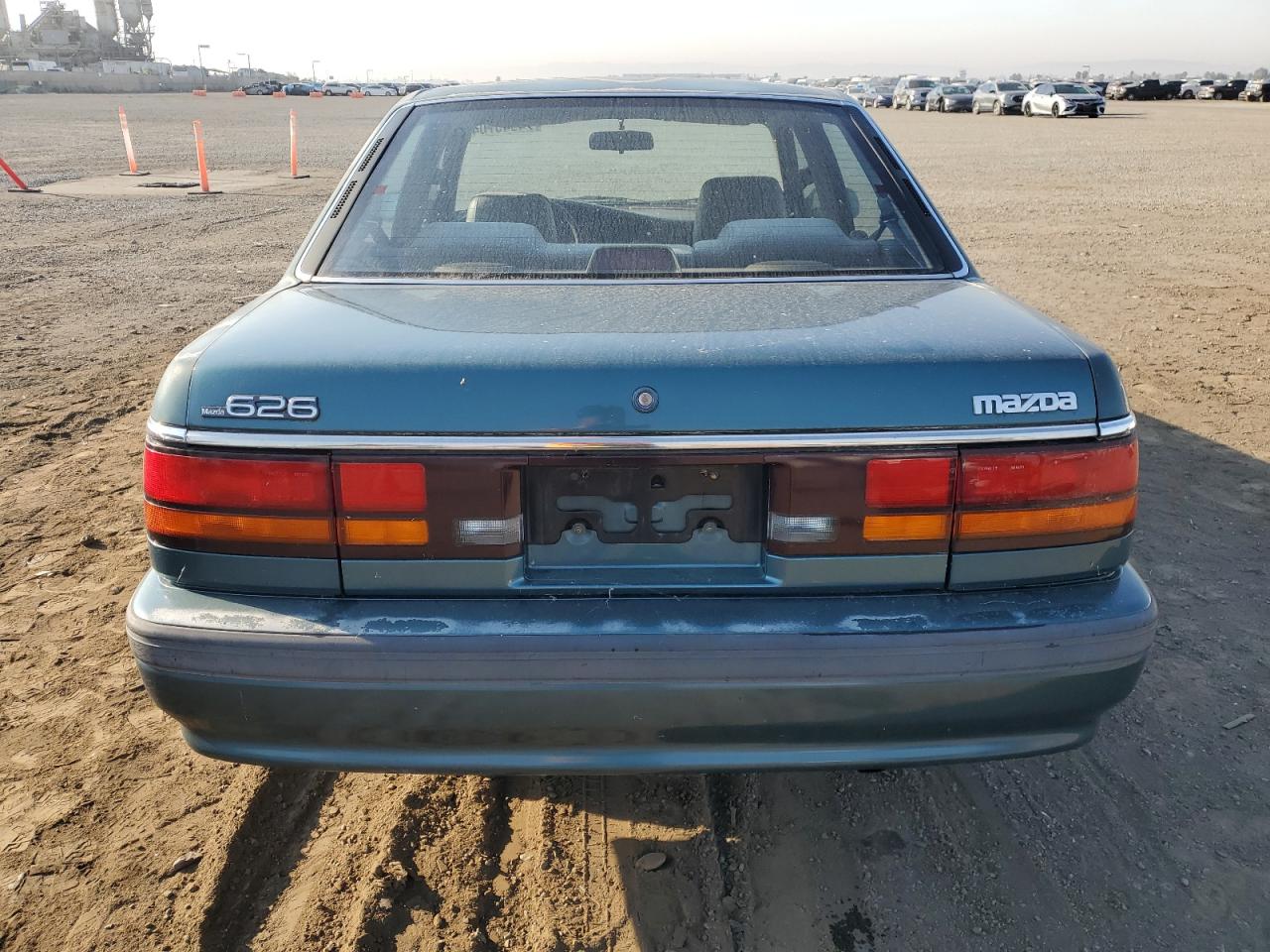 1992 Mazda 626 Dx VIN: 1YVGD22B5N5212605 Lot: 74945704