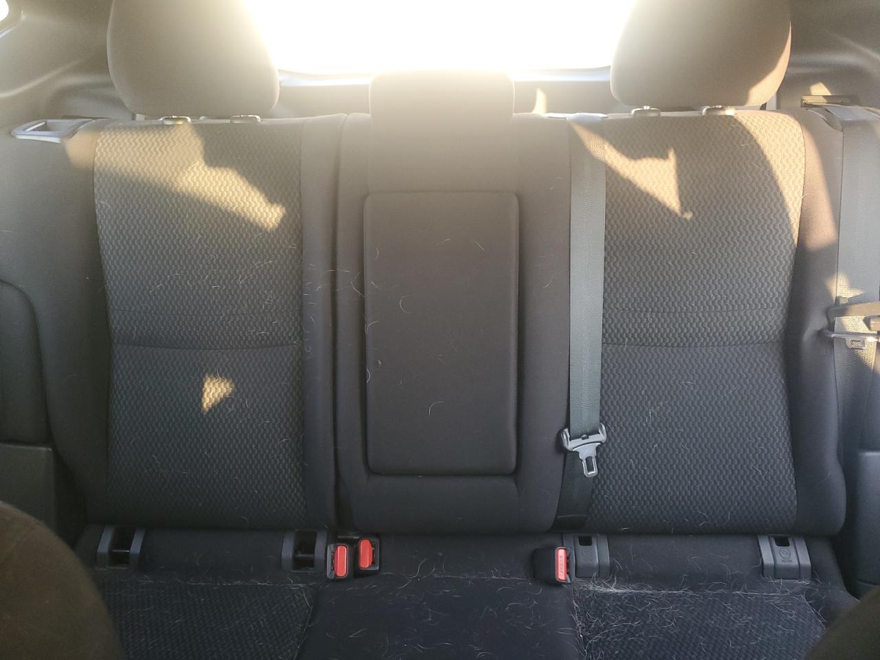 2021 Nissan Rogue - Image 10