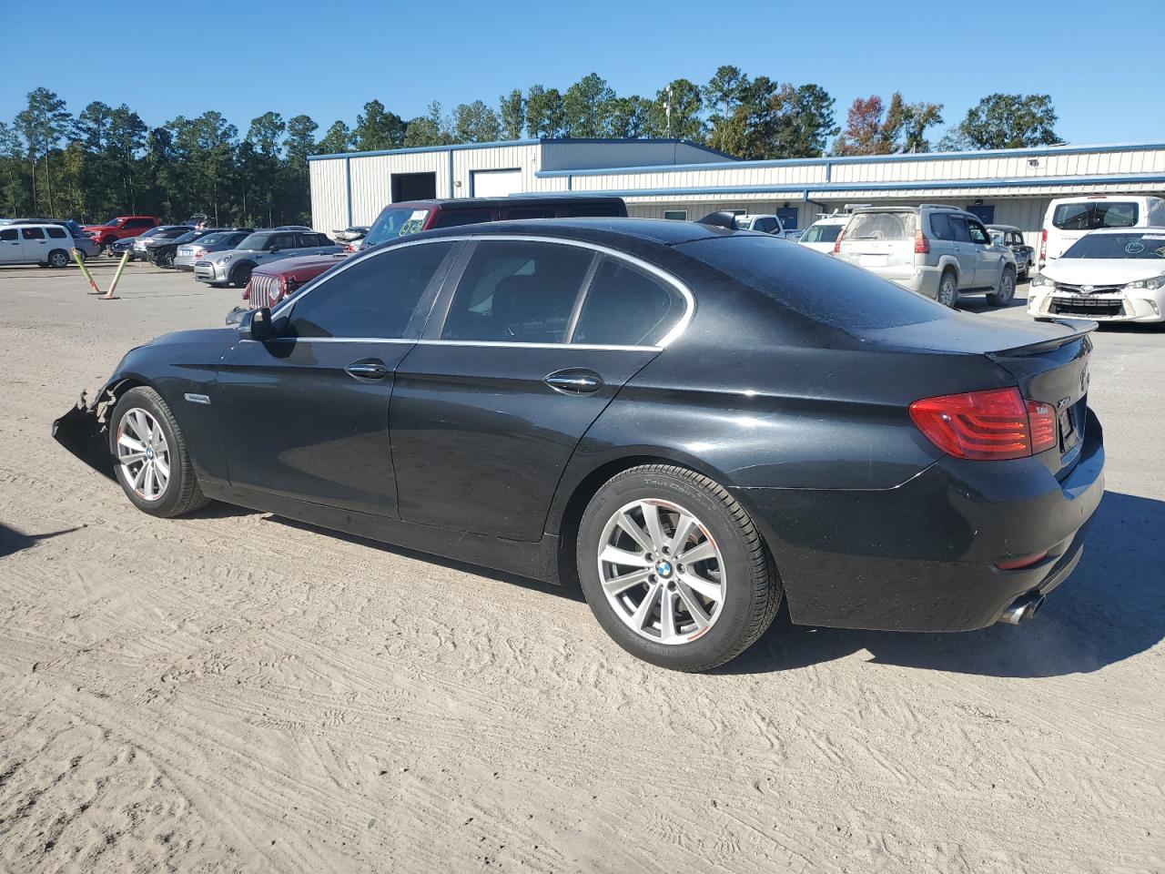 2015 BMW 5er - Image 2