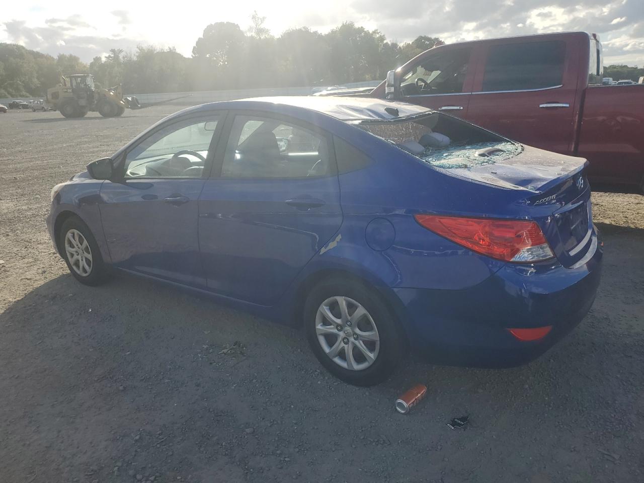 2013 Hyundai Accent - Image 2