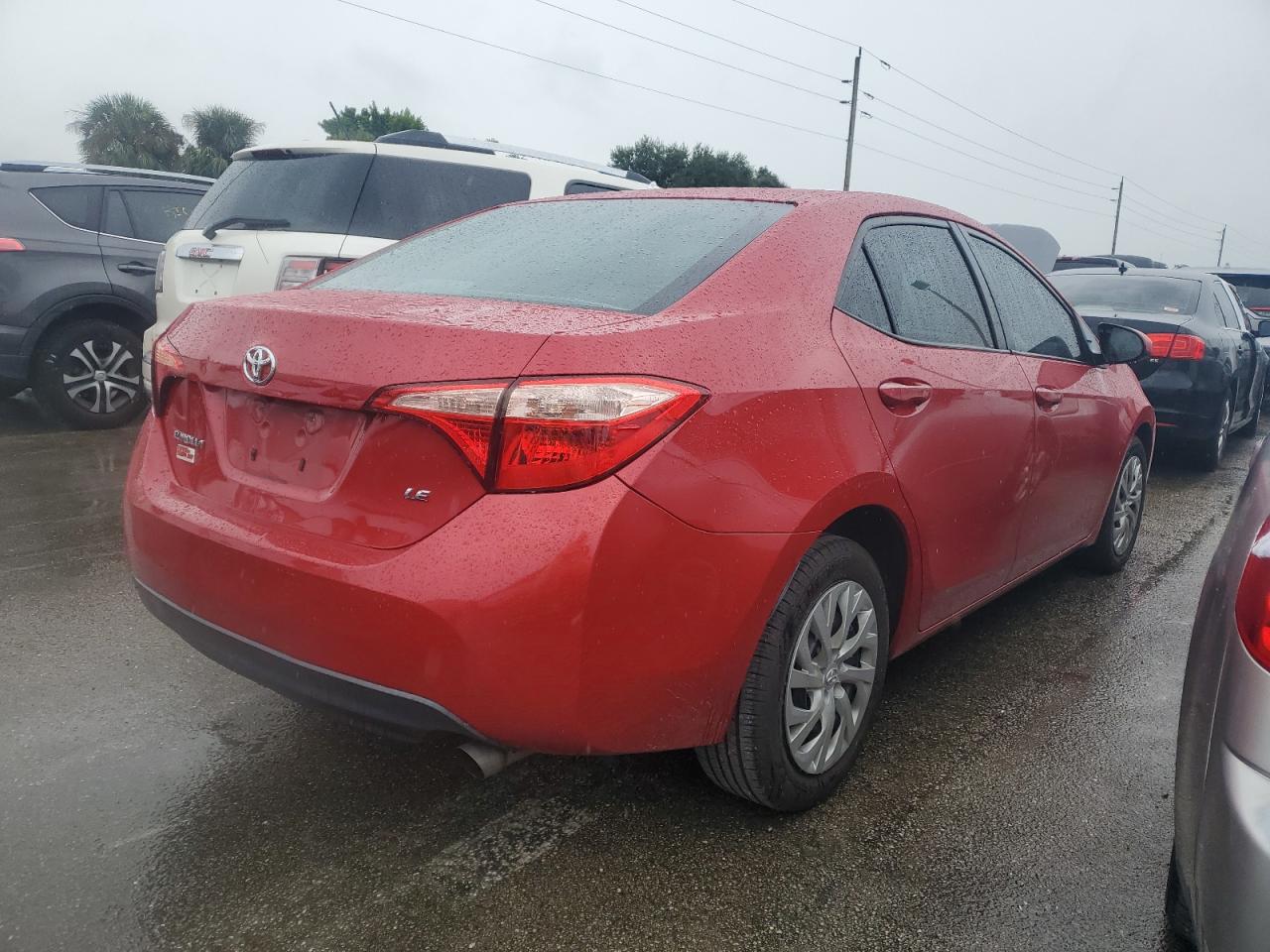 2T1BURHE2JC013986 2018 Toyota Corolla L