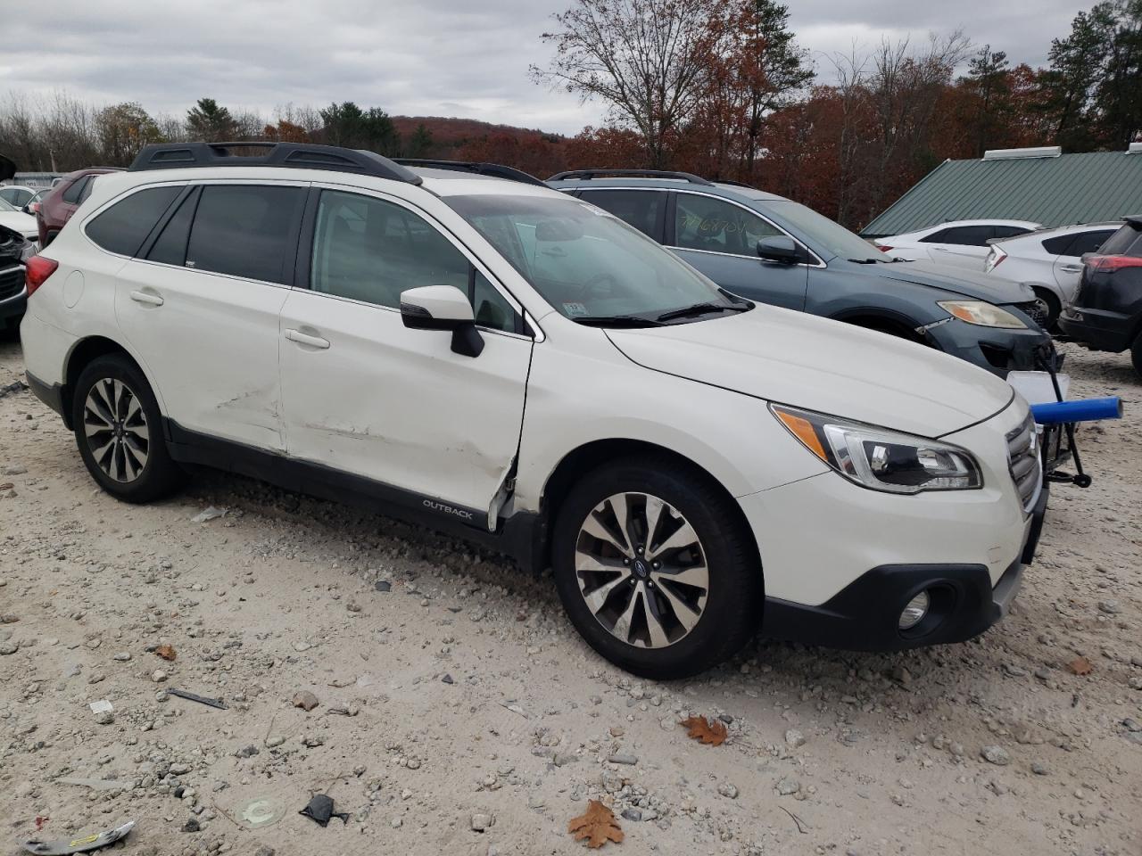 2015 Subaru Outback - Image 4