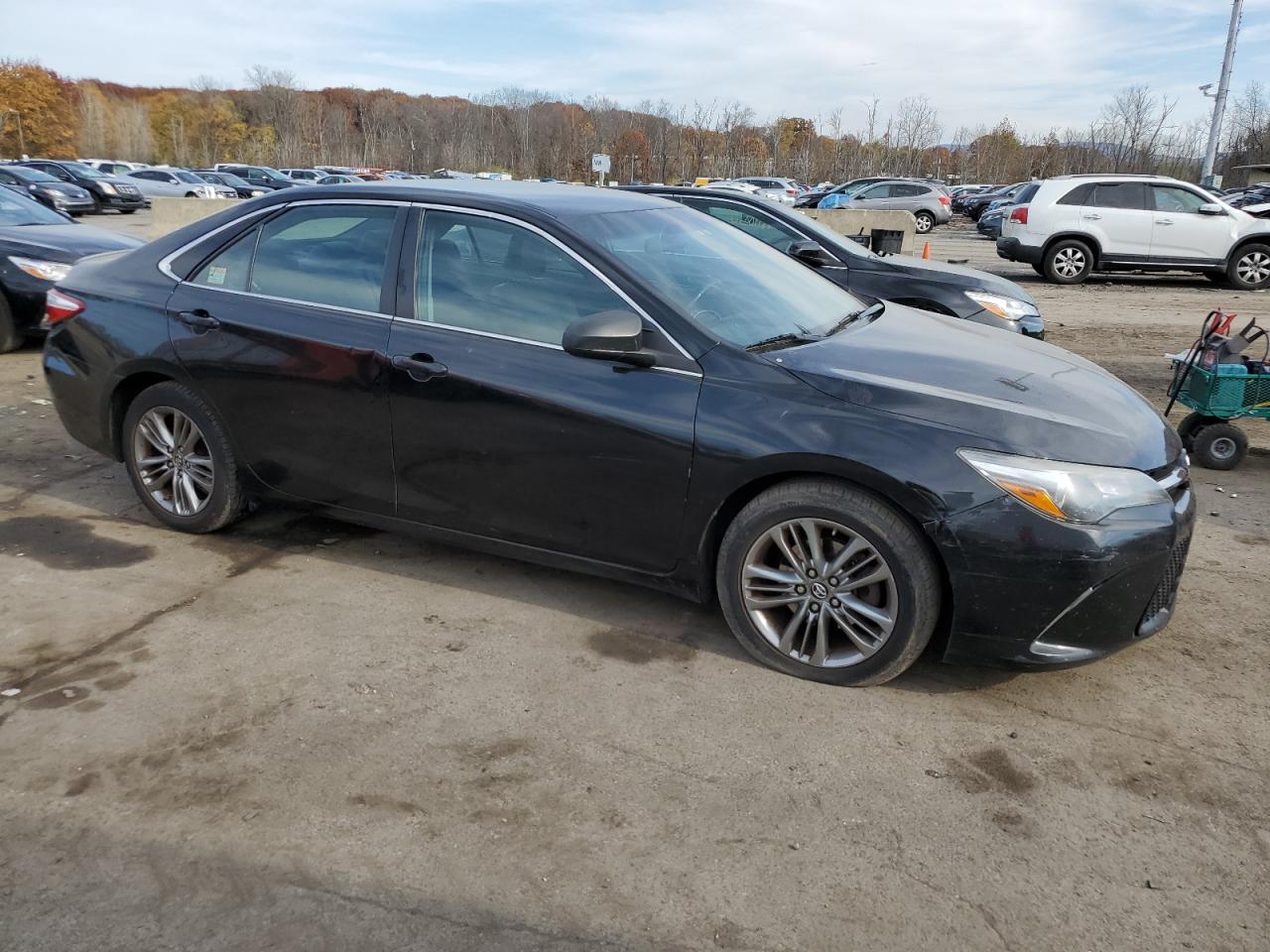 2017 Toyota Camry - Image 4