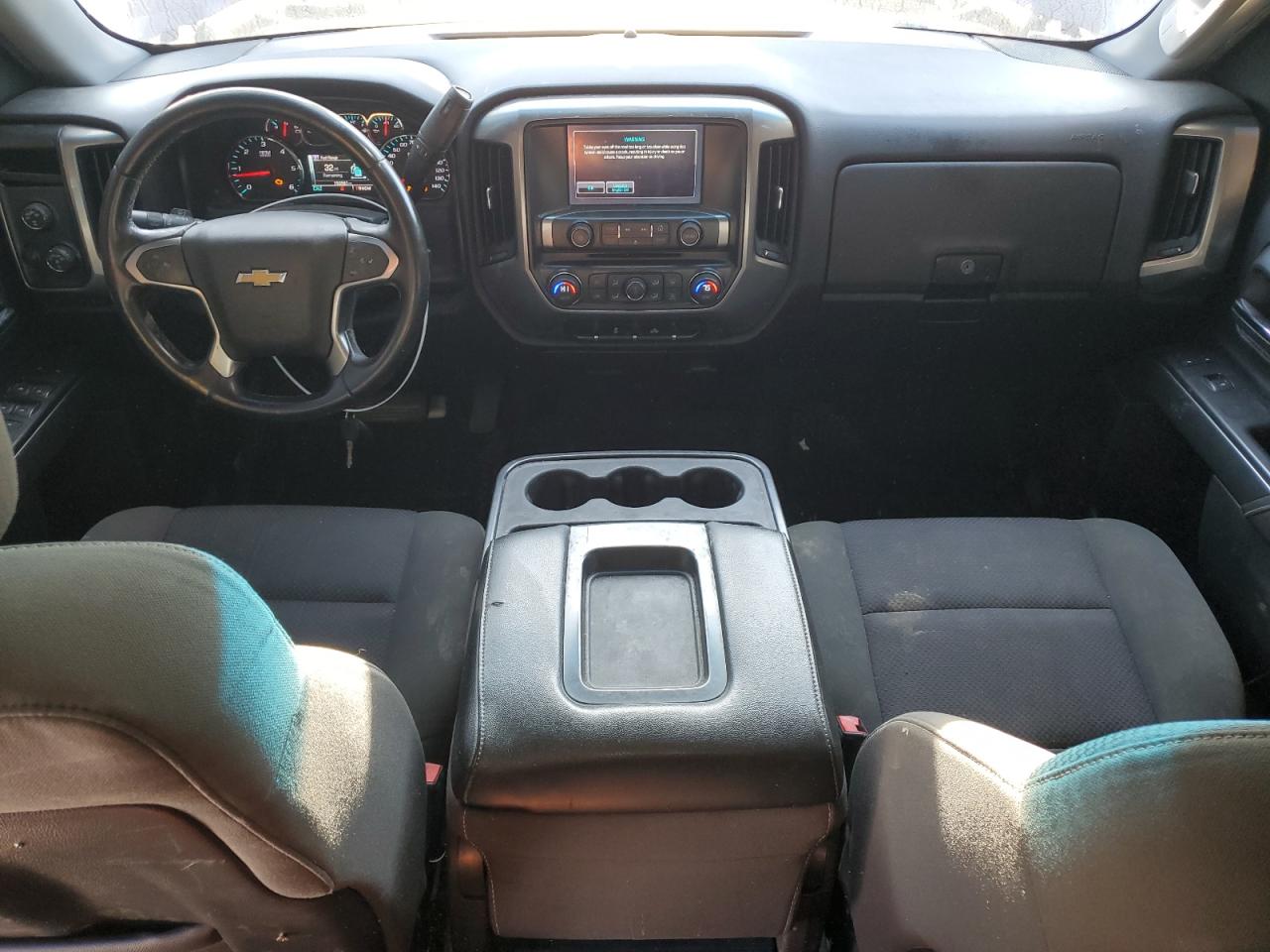 2015 Chevrolet Silverado - Image 8