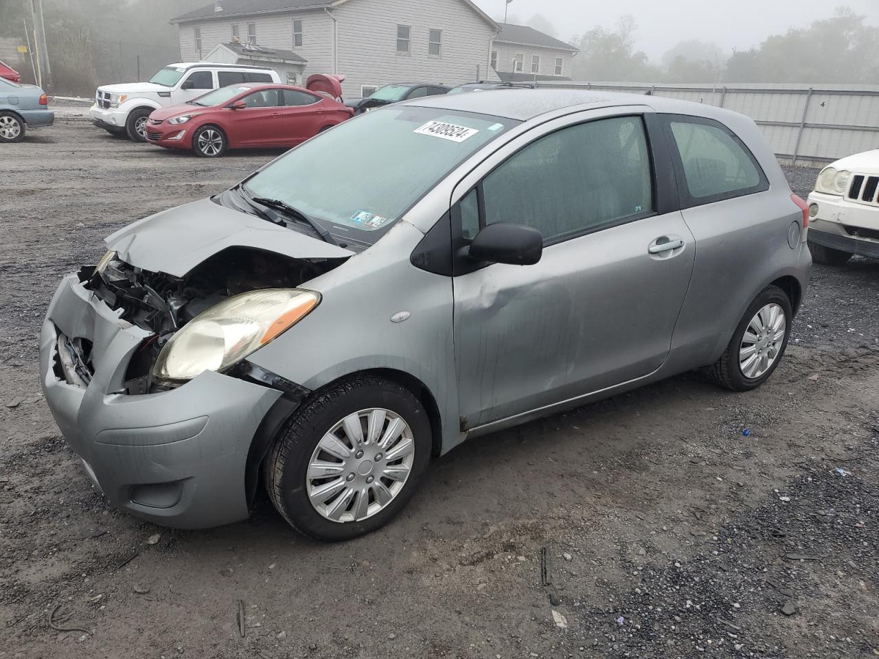 2009 Toyota Yaris - Image 1