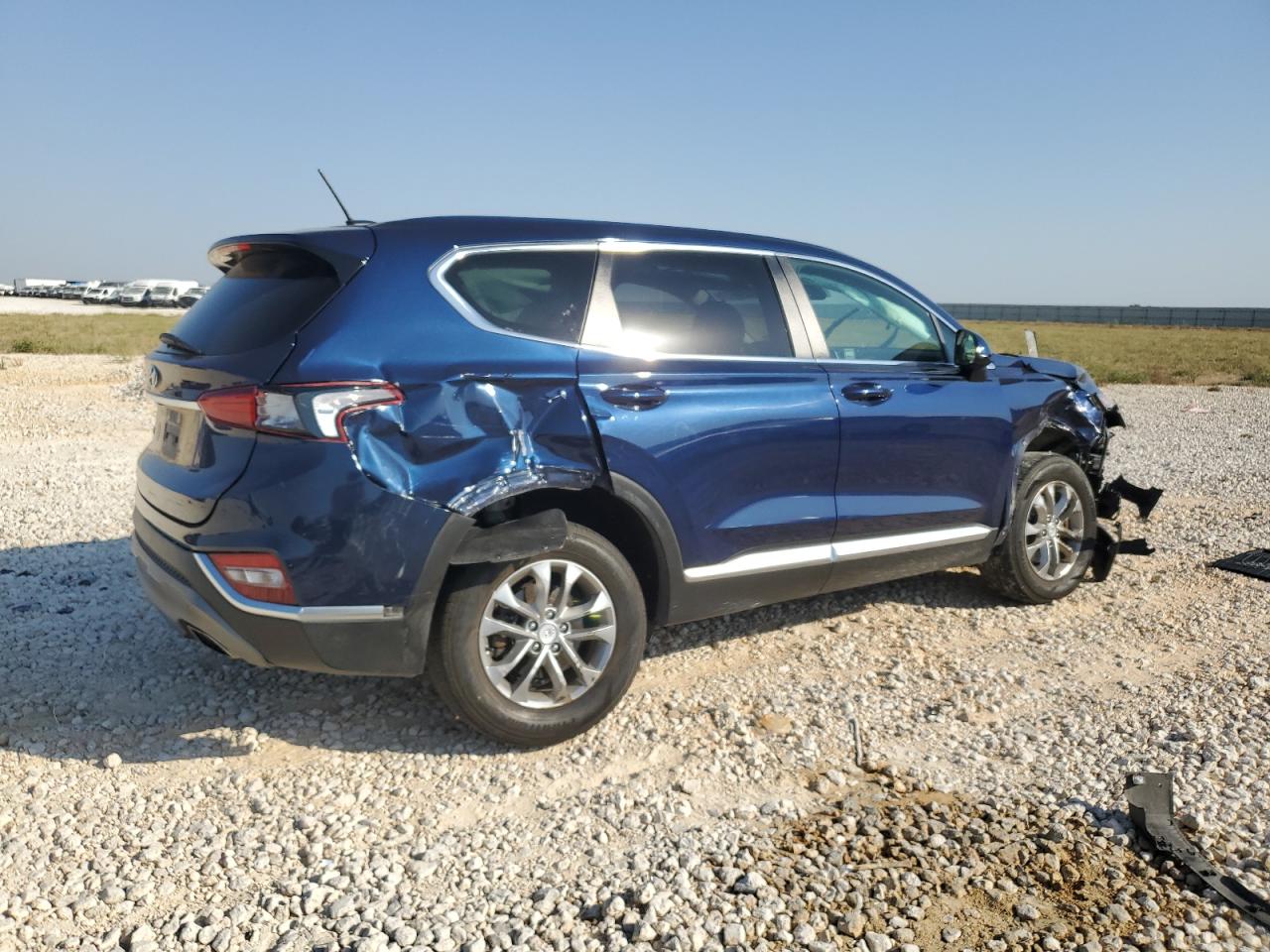 2019 Hyundai Santa Fe - Image 3