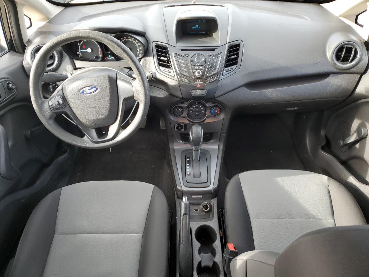 VIN 3FADP4TJ1GM172513 2016 FORD FIESTA no.8