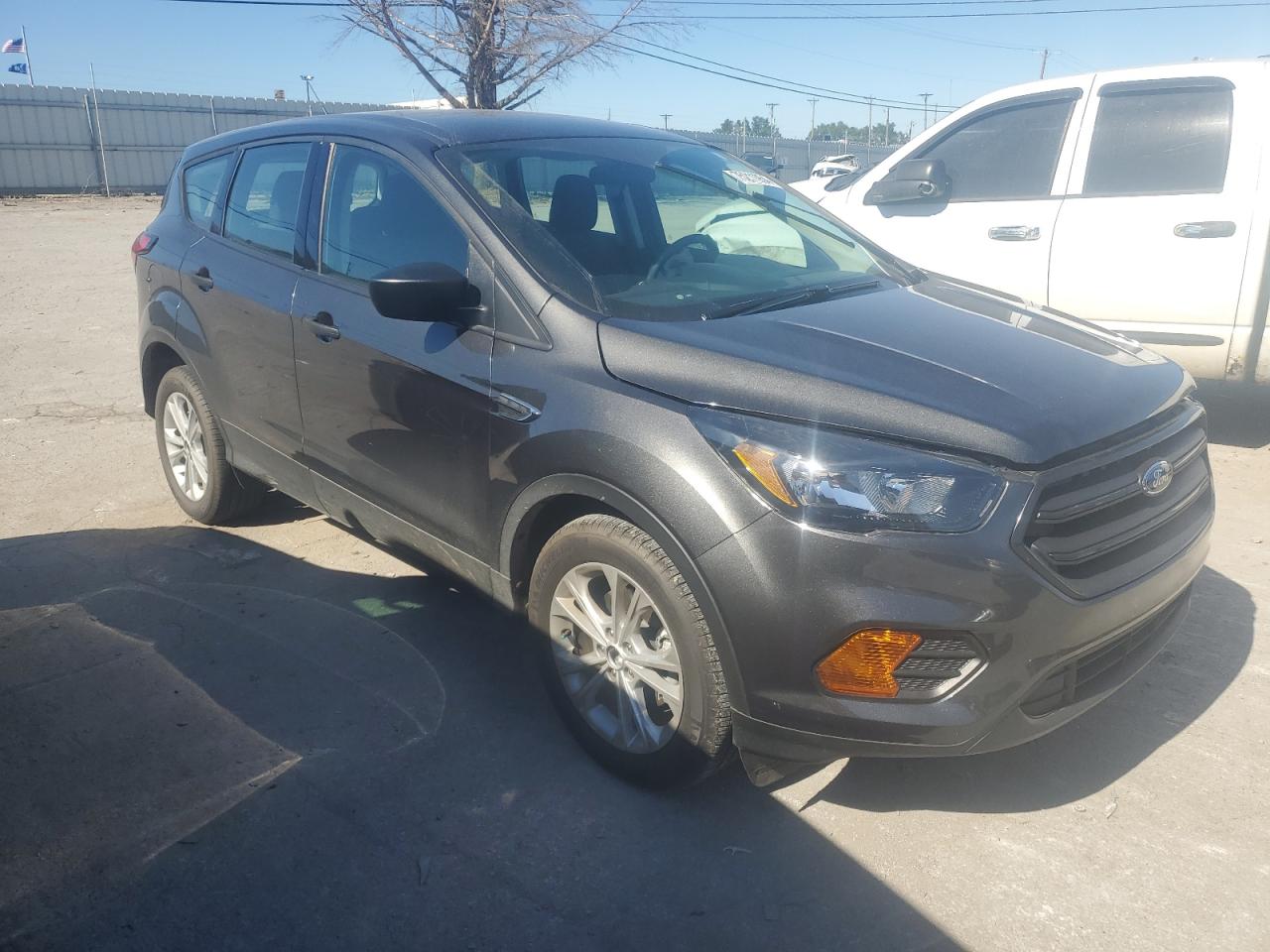2019 Ford Escape - Image 4