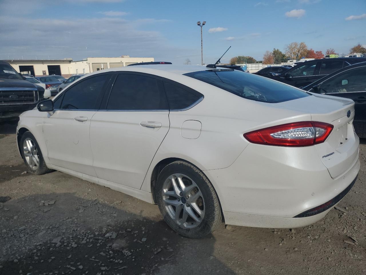 2013 Ford Fusion - Image 2