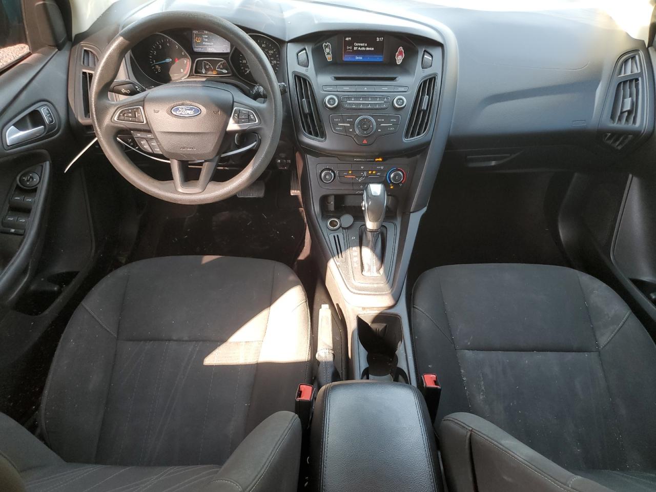 1FADP3K21FL374725 2015 Ford Focus Se