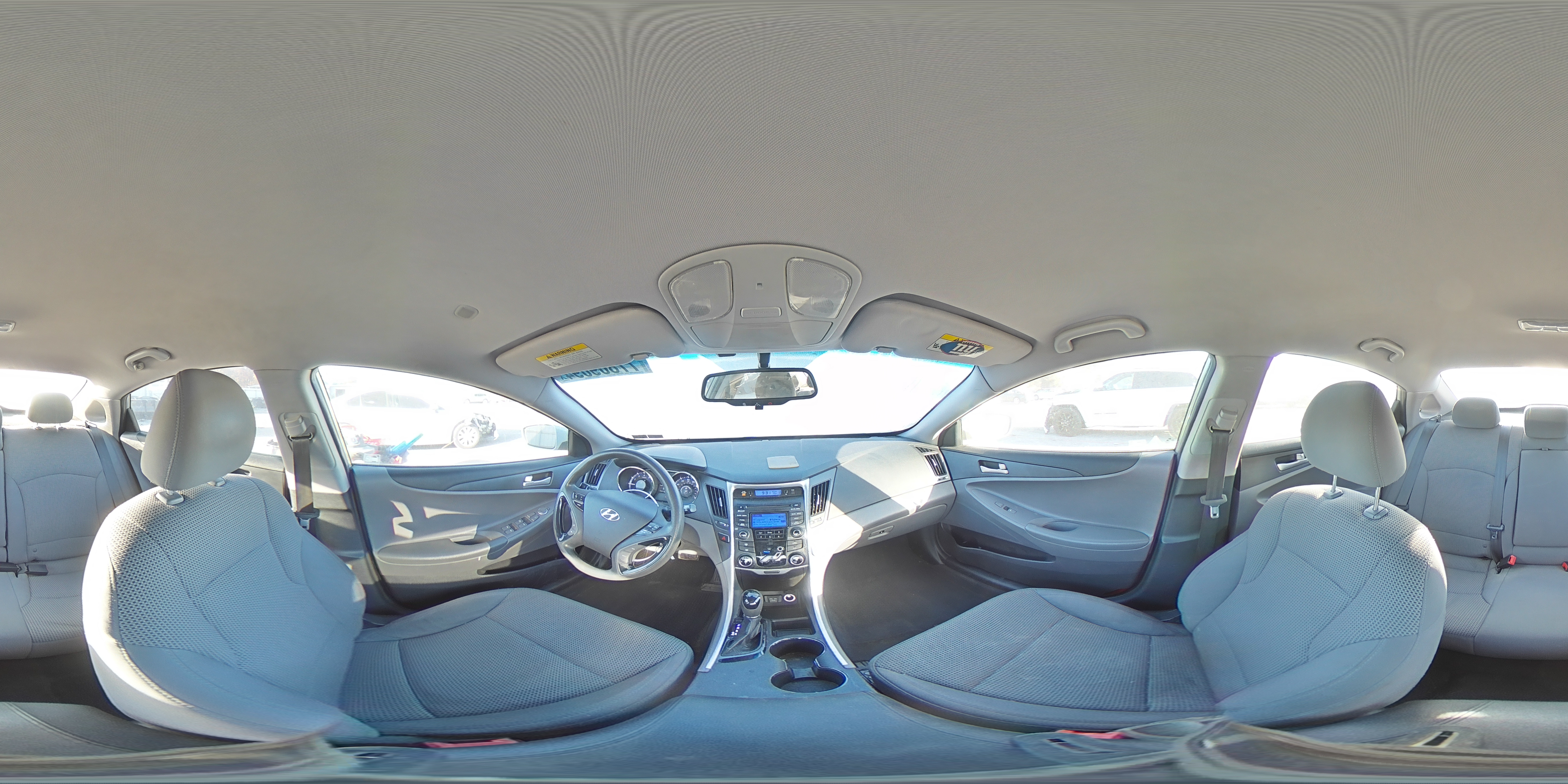 2012 Hyundai Sonata - Image 12
