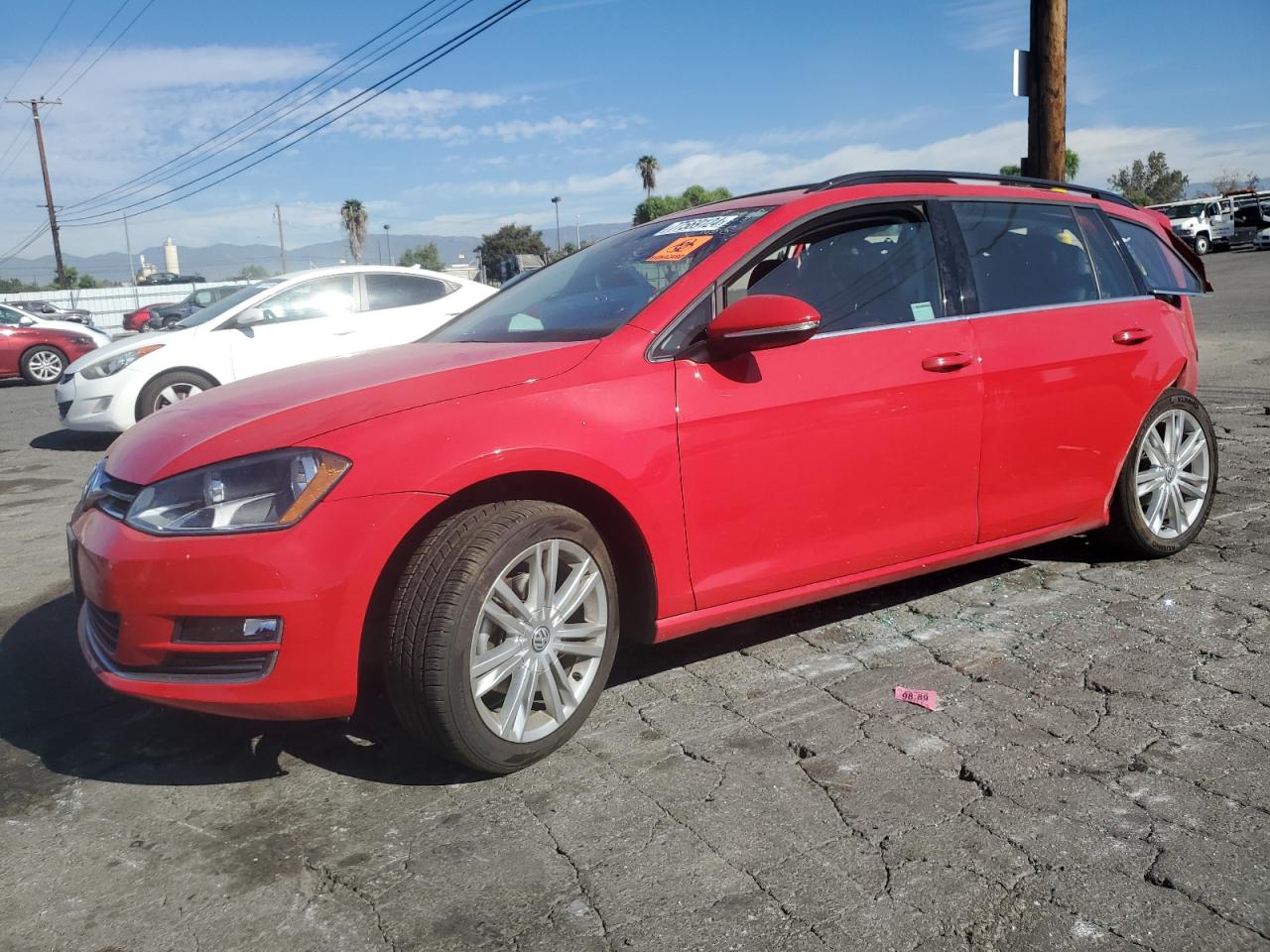 2015 Volkswagen Golf - Image 1