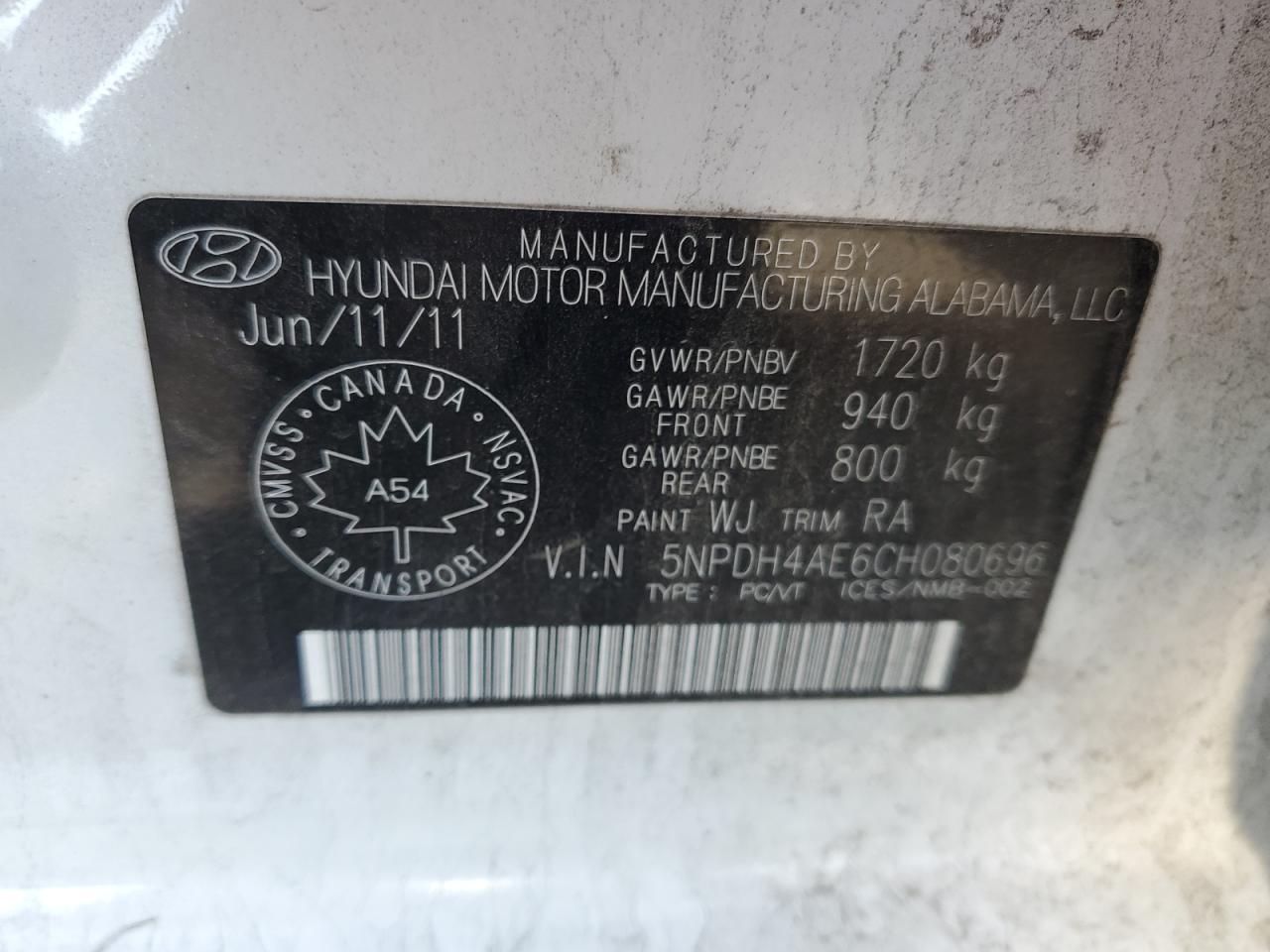 2012 Hyundai Elantra - Image 12