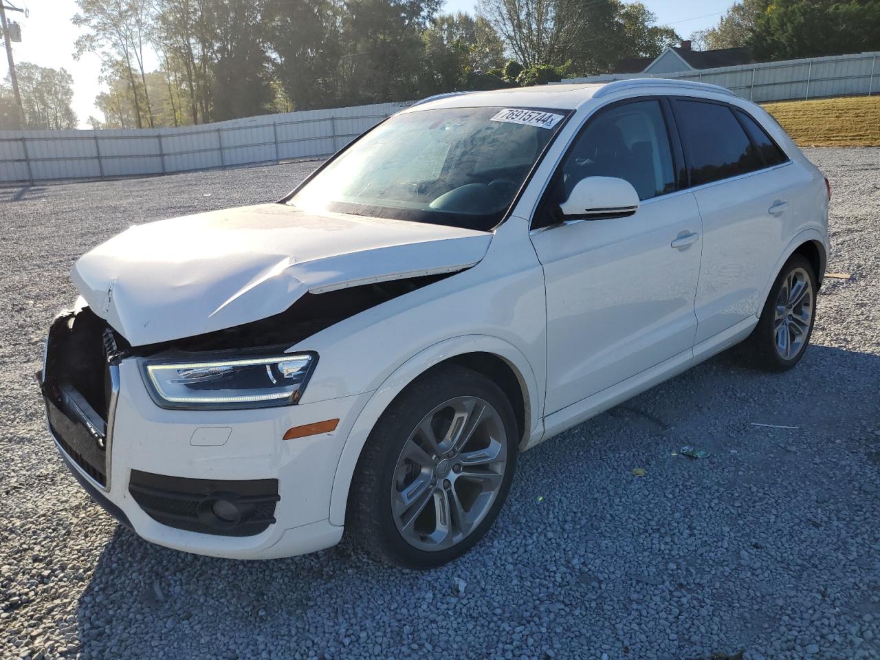 VIN WA1FFCFS3FR001175 2015 AUDI Q3 no.1