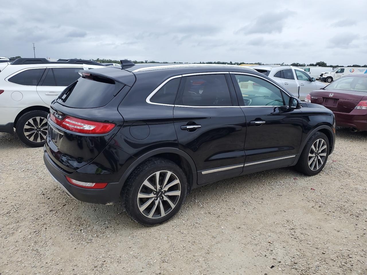 2019 Lincoln MKC - Image 3