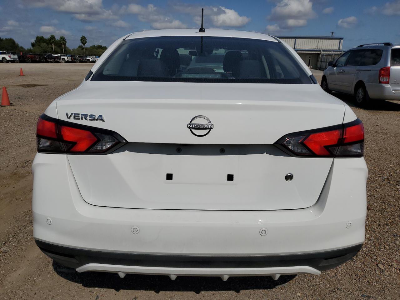 2024 Nissan Versa S VIN: 3N1CN8DV2RL878731 Lot: 78745894